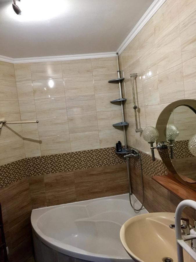 Elvíra Apartamento Karlovy Vary Exterior foto