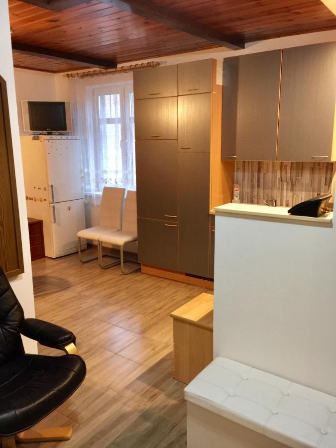 Elvíra Apartamento Karlovy Vary Exterior foto