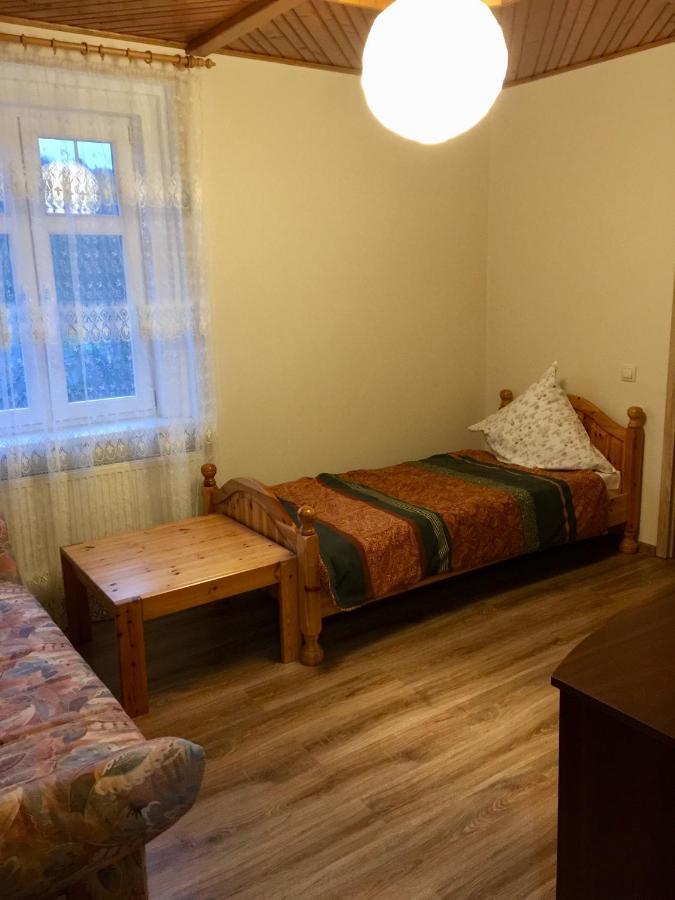 Elvíra Apartamento Karlovy Vary Exterior foto