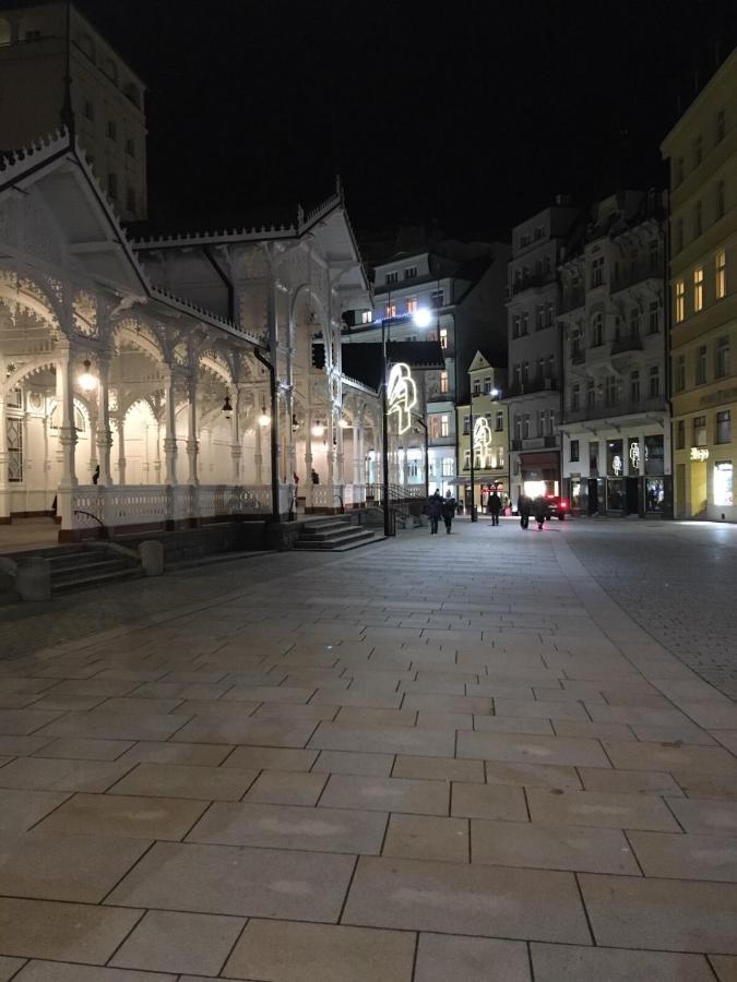 Elvíra Apartamento Karlovy Vary Exterior foto